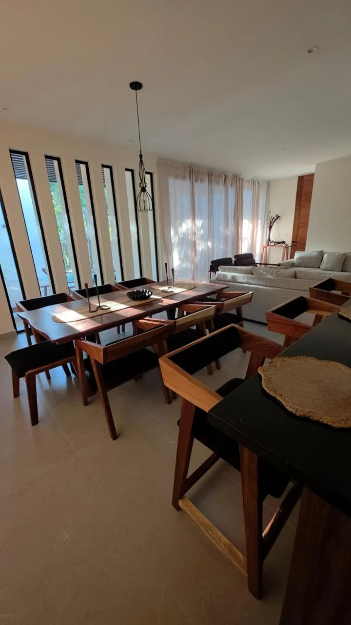3 Bedroom Furnished House with Pool in Condominio Amares