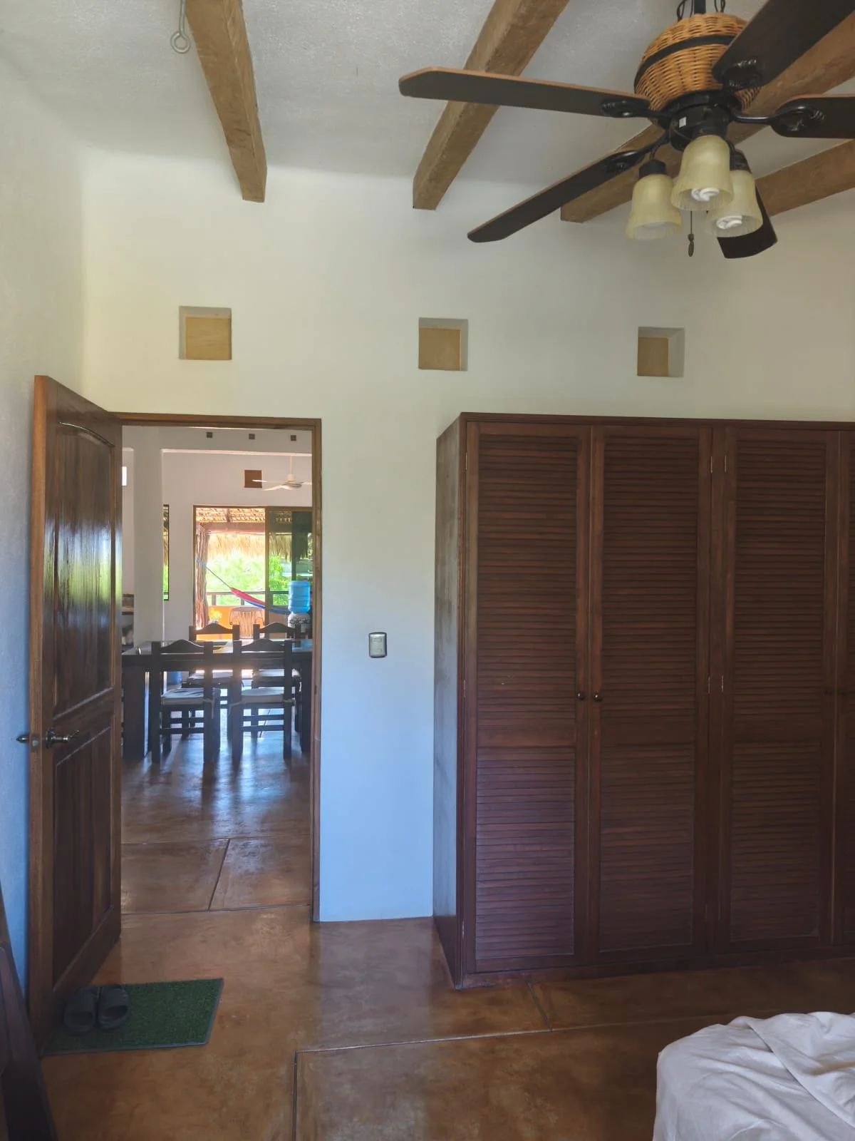 2-Bedroom Apartment with Ocean Views in Mexico