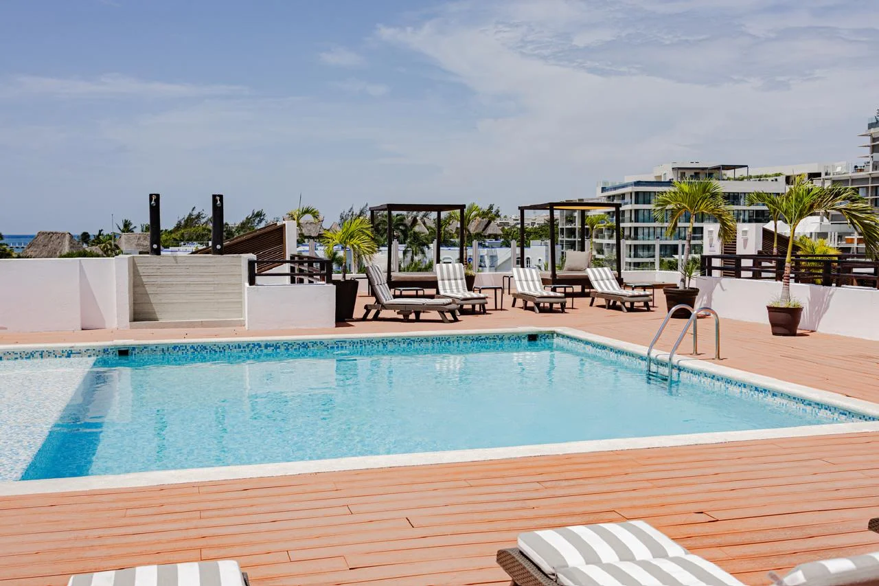 2 Bedroom Apartment in Playacar Fase II