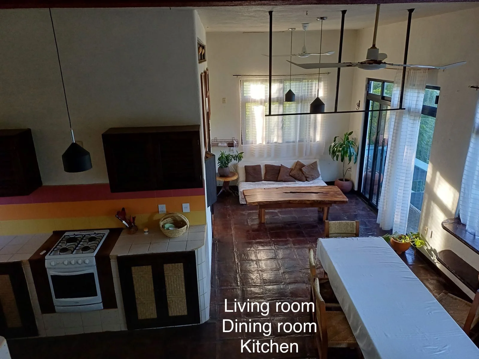 Casa Flores Upper Floor for Rent – Tamarindos