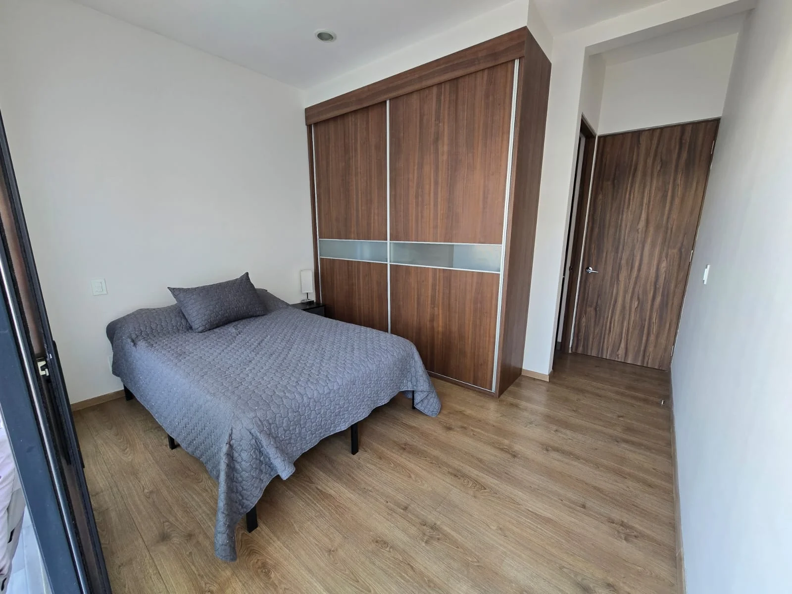 Master Bedroom in Doctores Apartment