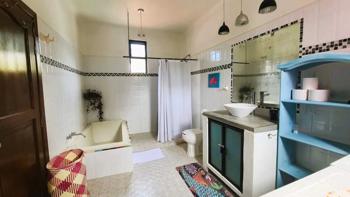 3 Bedroom House Near Playa Manzanillo