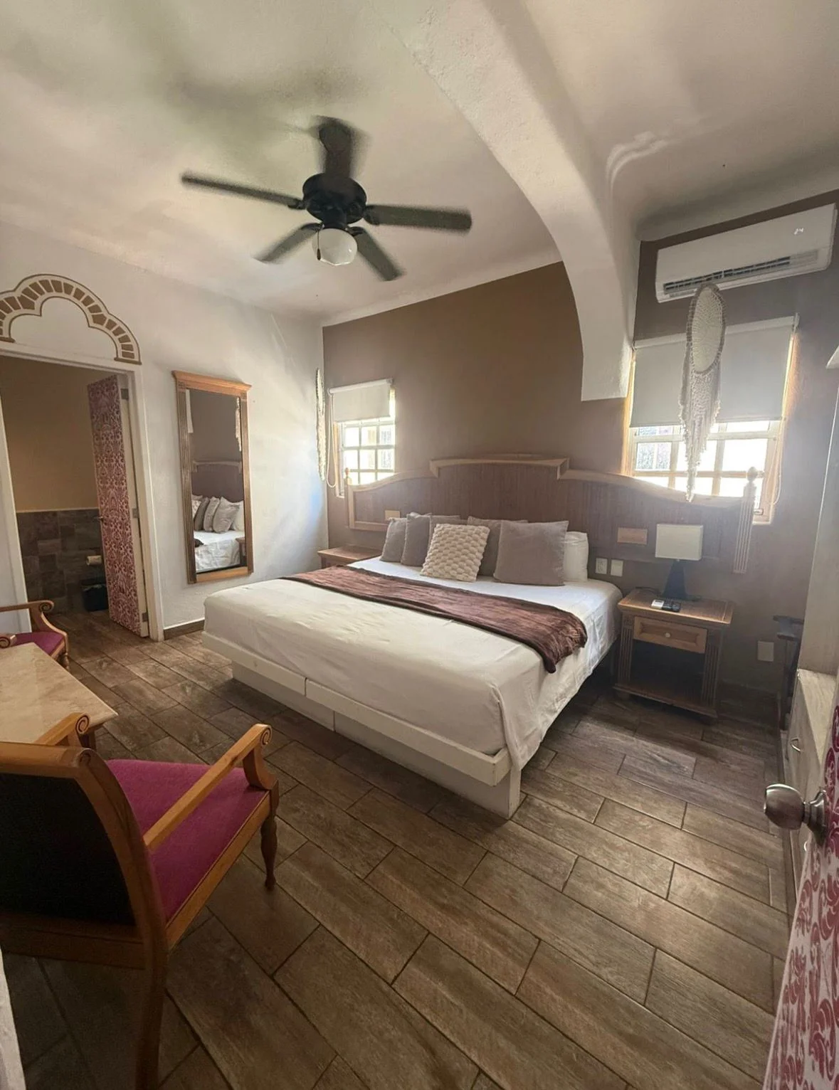 1-Bedroom Apartment in Centro, Steps from Playa Mamitas