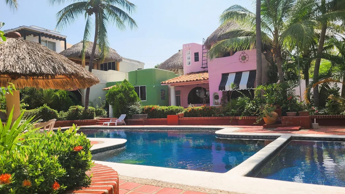 3 Bedroom House Near Playa Manzanillo