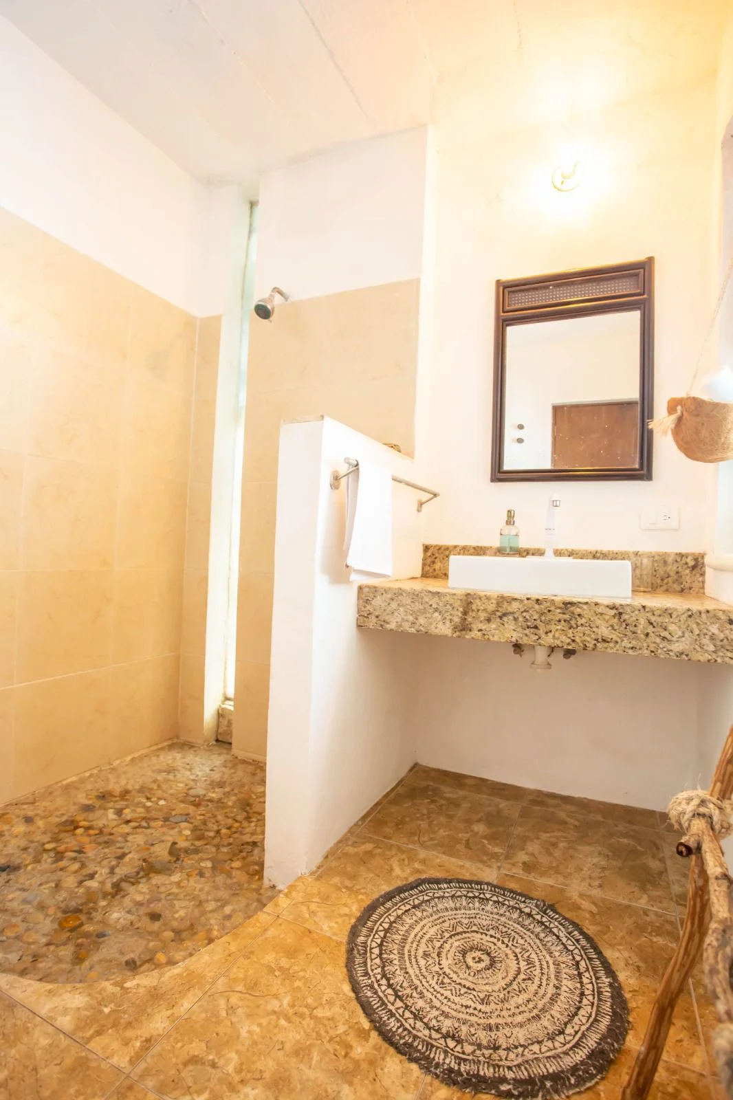House for Rent in Colosio Near Beach