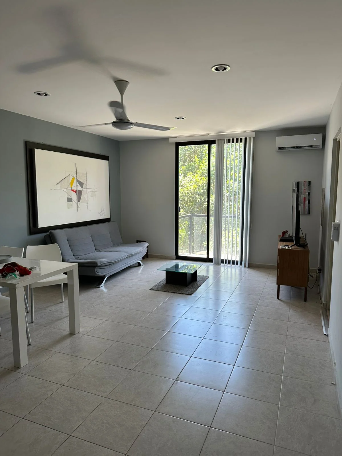 Private Room in Riviera Towers