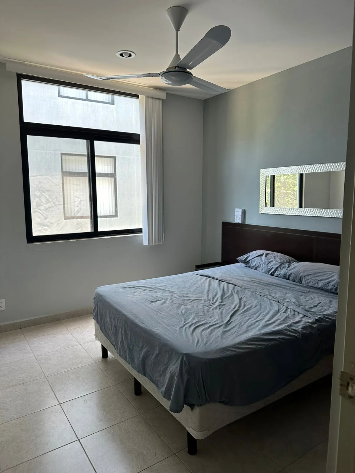 Private Room in Riviera Towers
