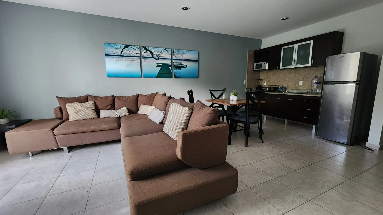 Apartment at Riviera Towers