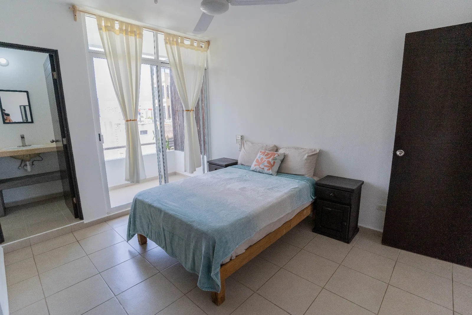 1 Bedroom Apartment in Colonia Hollywood