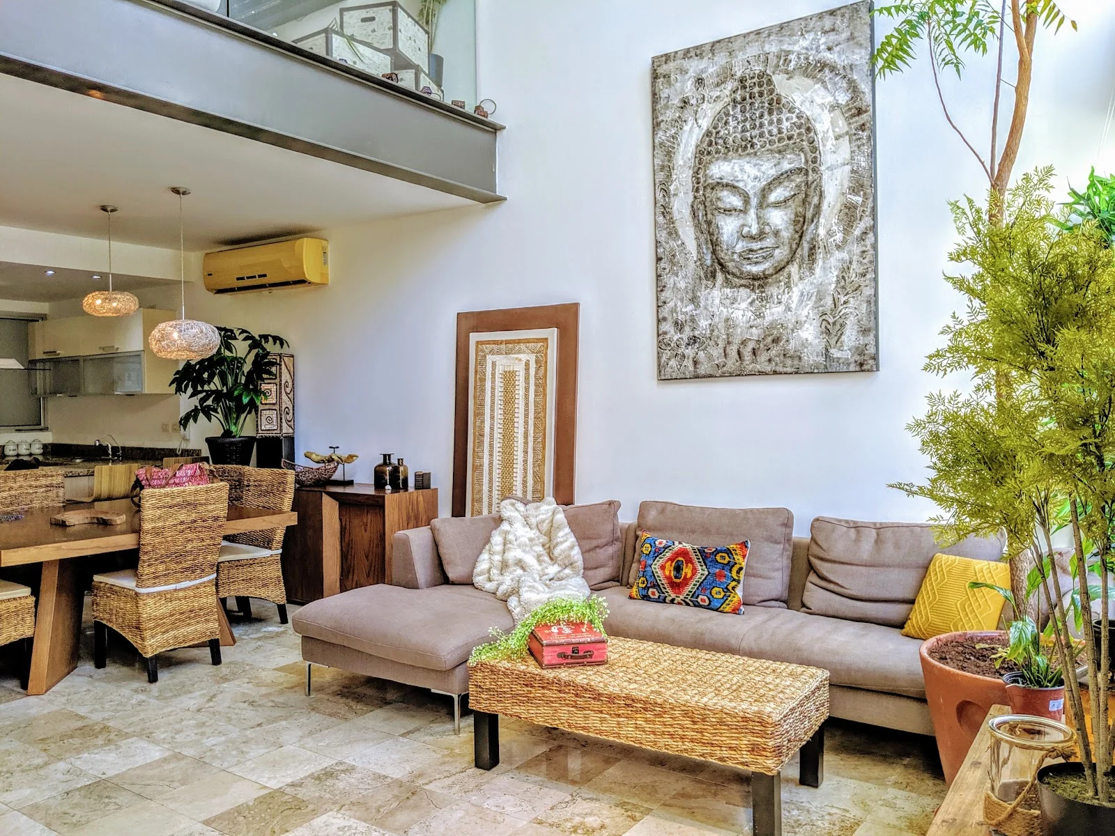 2-Bedroom Loft in Centro – Deva Condominios
