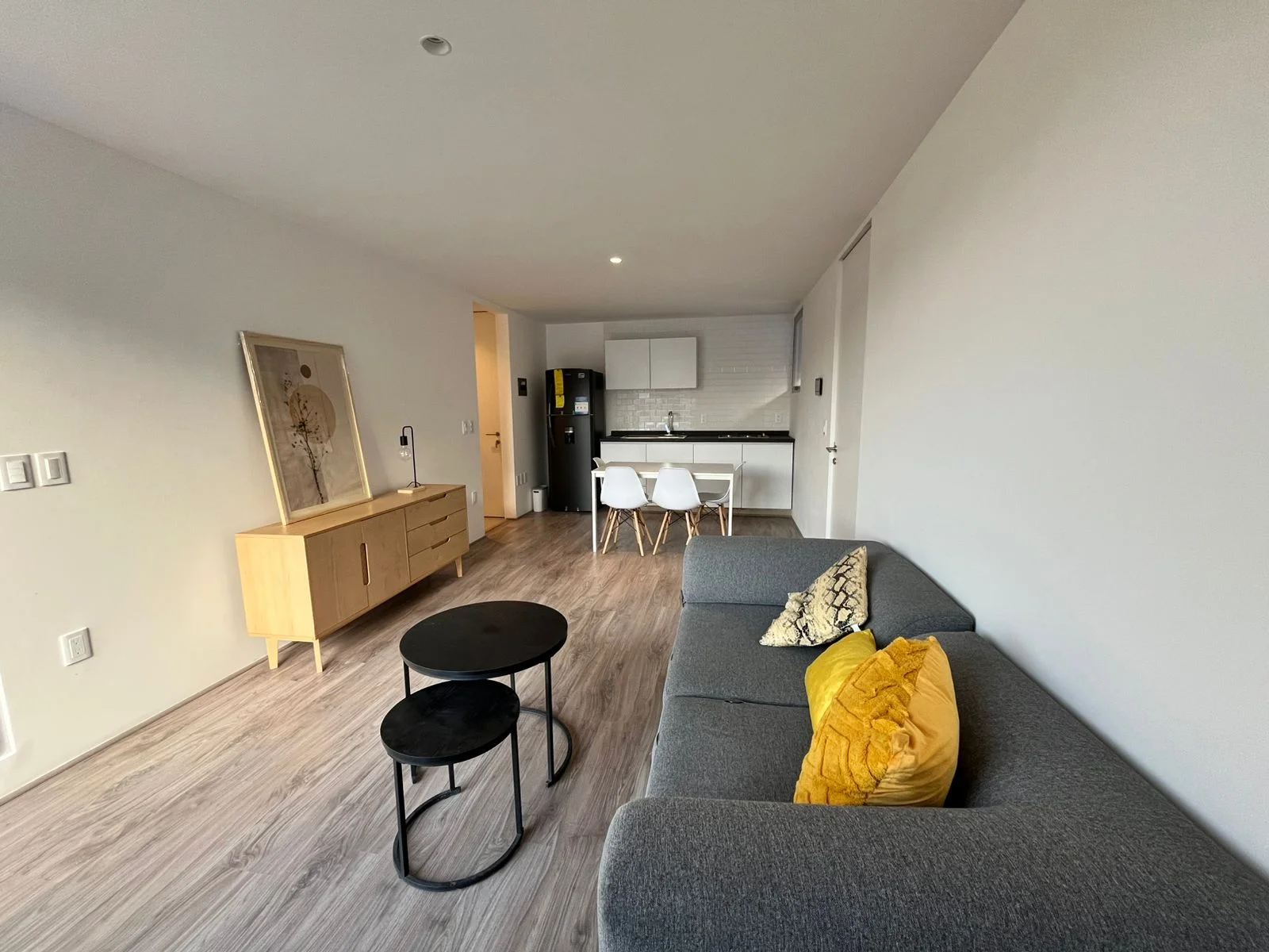 3-Level Penthouse Townhouse in Santa María la Ribera