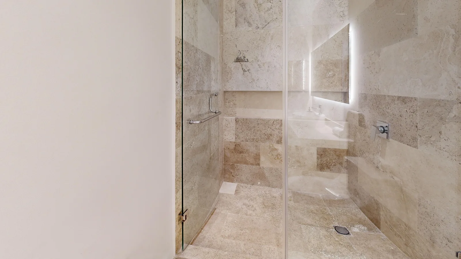 Apartment for Rent in Playacar