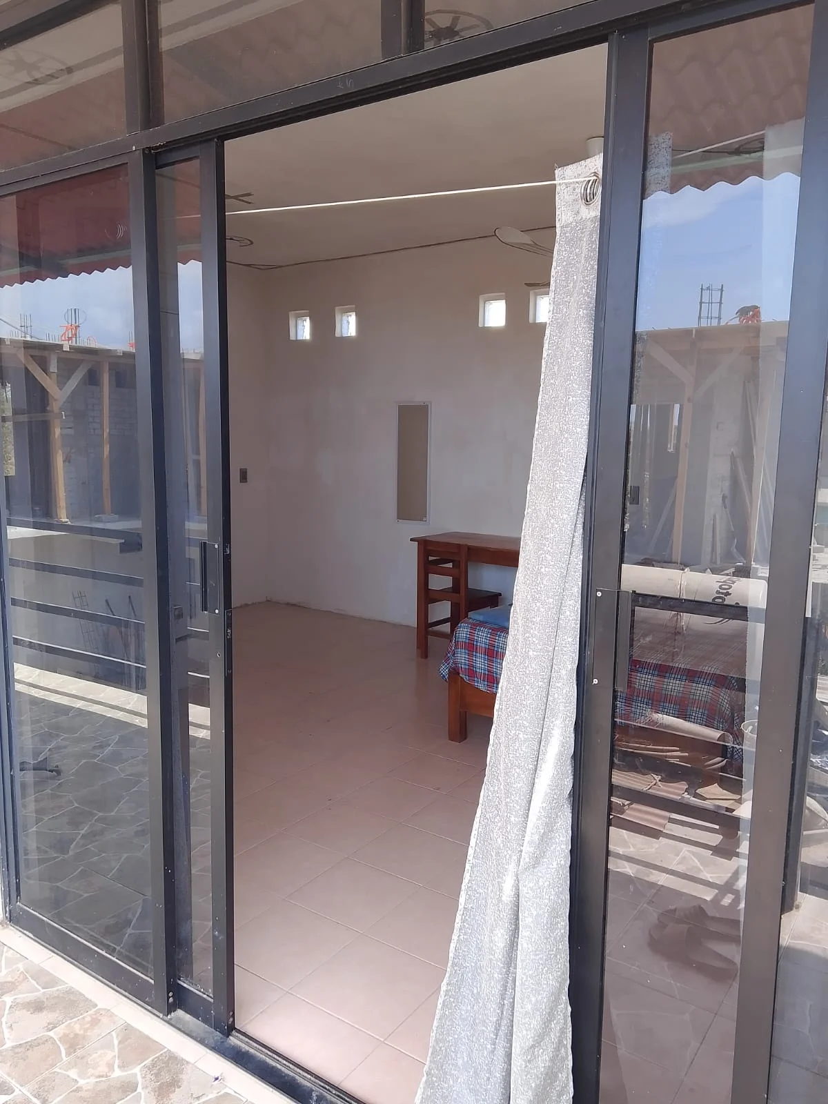 Private Room with Bathroom in La Escondida