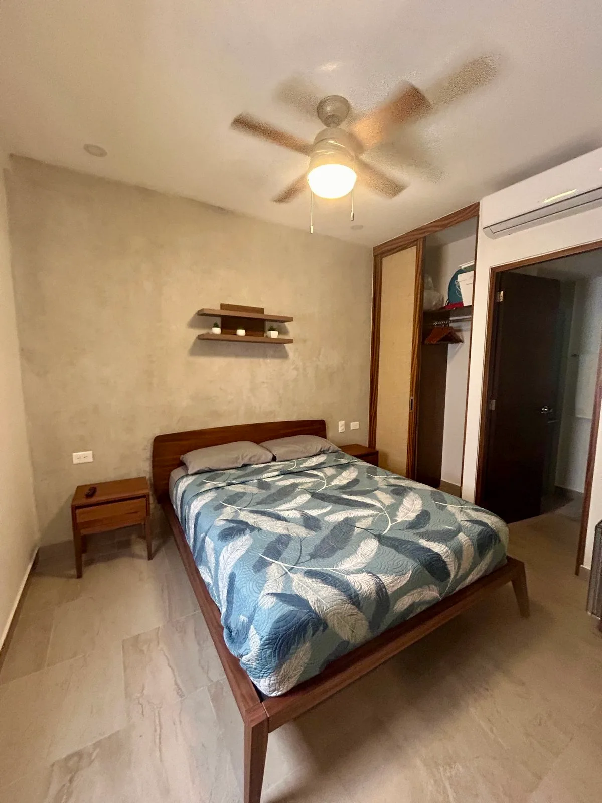 2-Bedroom 2-Bath Condo in Colonia Hollywood