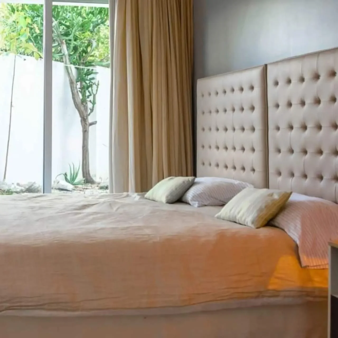 2 Bedroom Apartment in Oasis 12