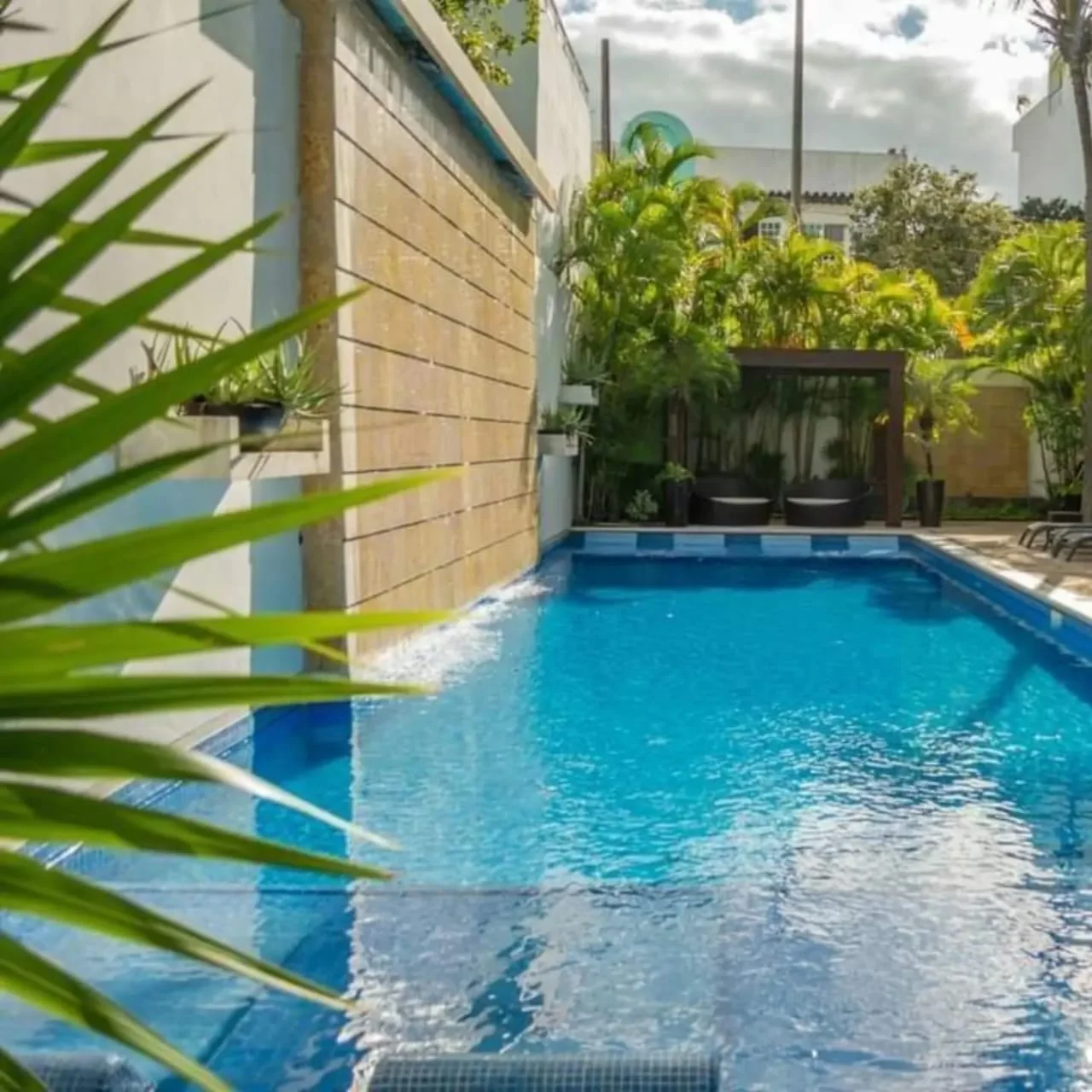 2 Bedroom Apartment in Oasis 12