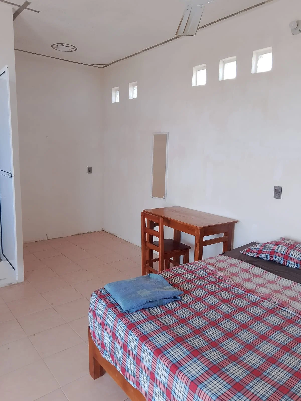 Private Room with Bathroom in La Escondida