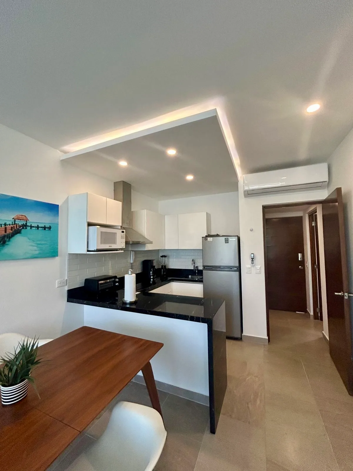 2-Bedroom 2-Bath Condo in Colonia Hollywood