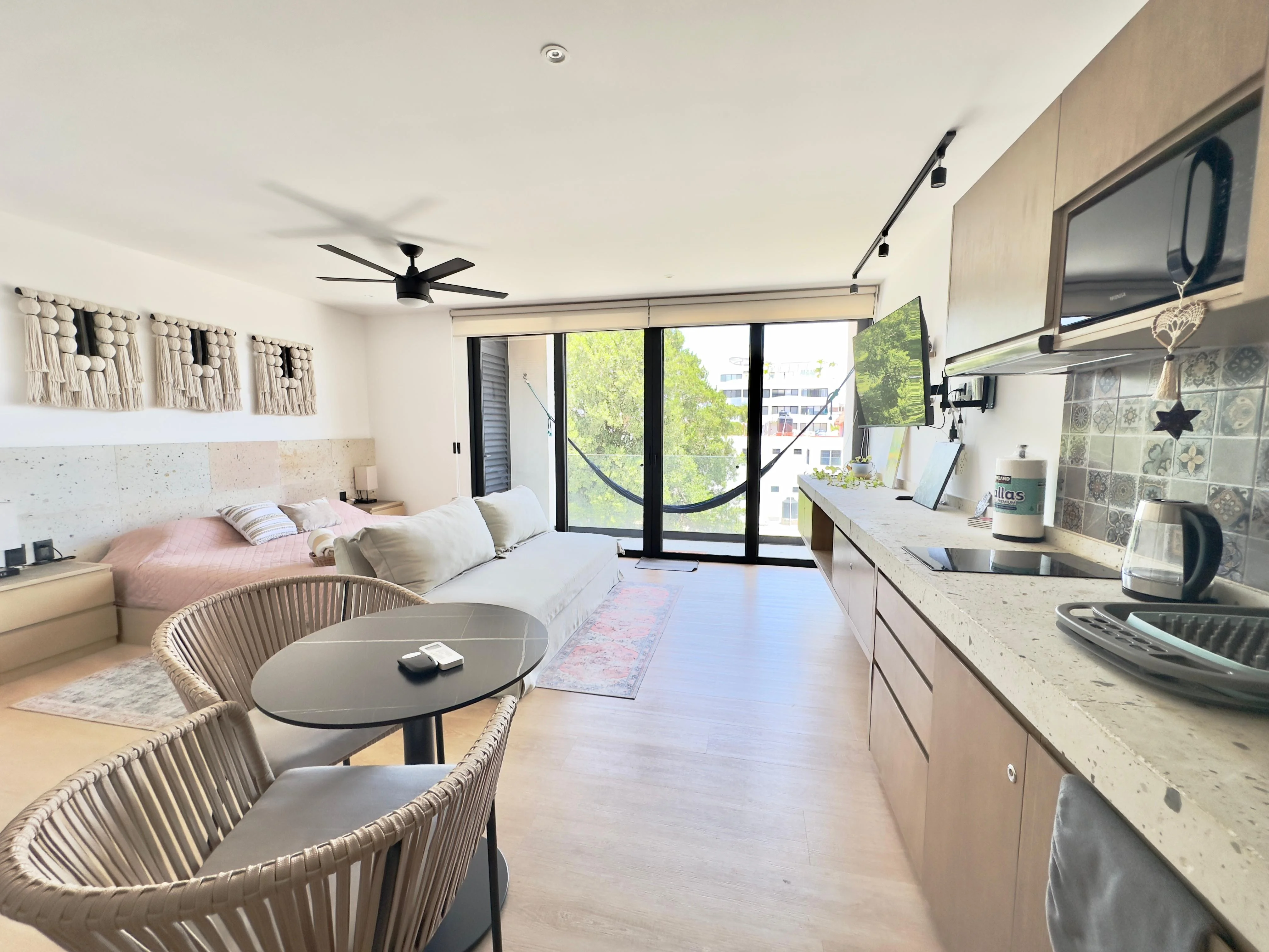 Modern Studio Near Beach | Mexico Rental