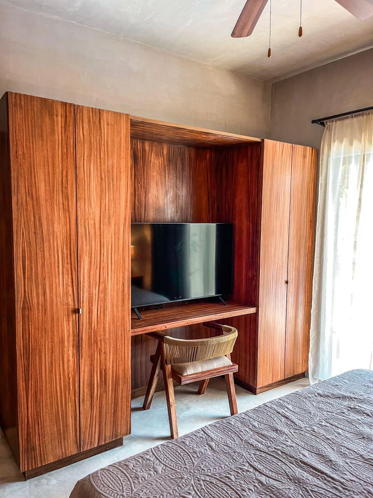 Studio Apartment in Region 15