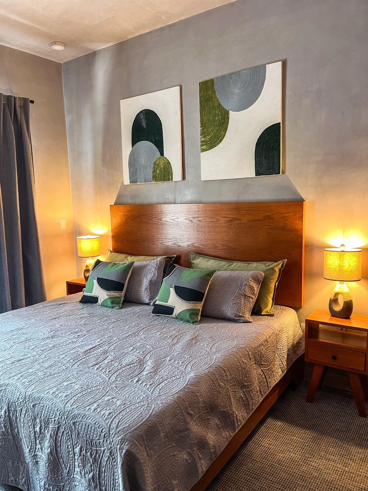 Studio Apartment in Region 15