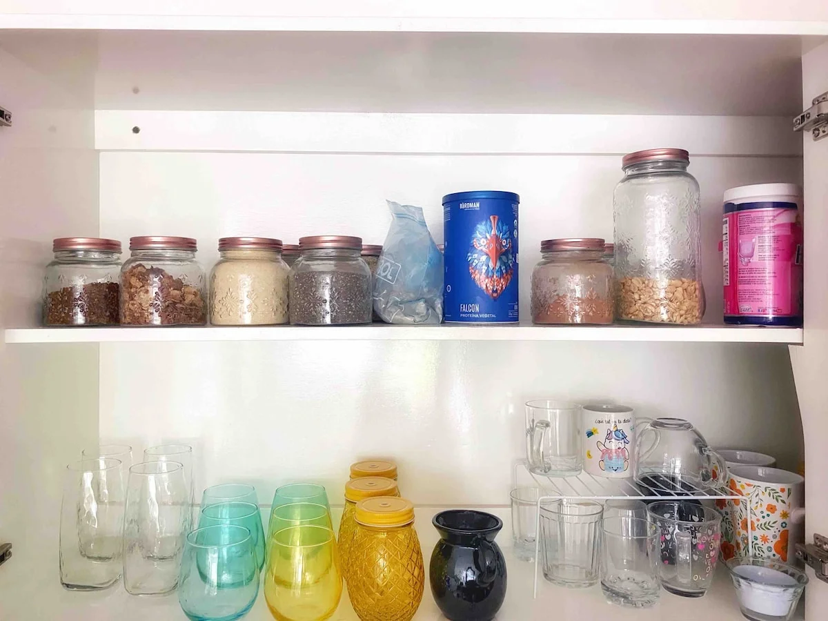 Apartment Available Until December 2nd