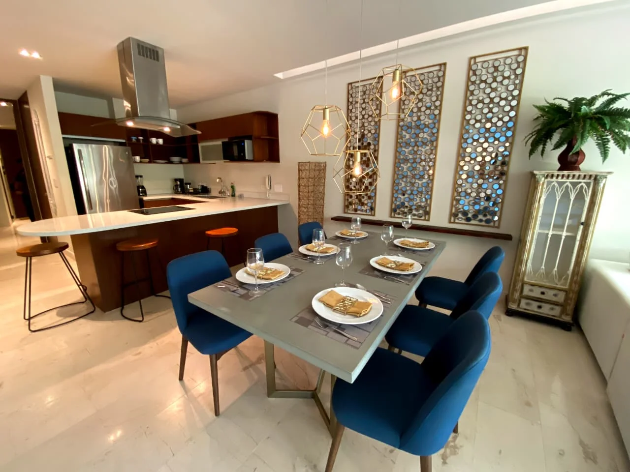 2 Bedroom Apartment in Playa del Carmen