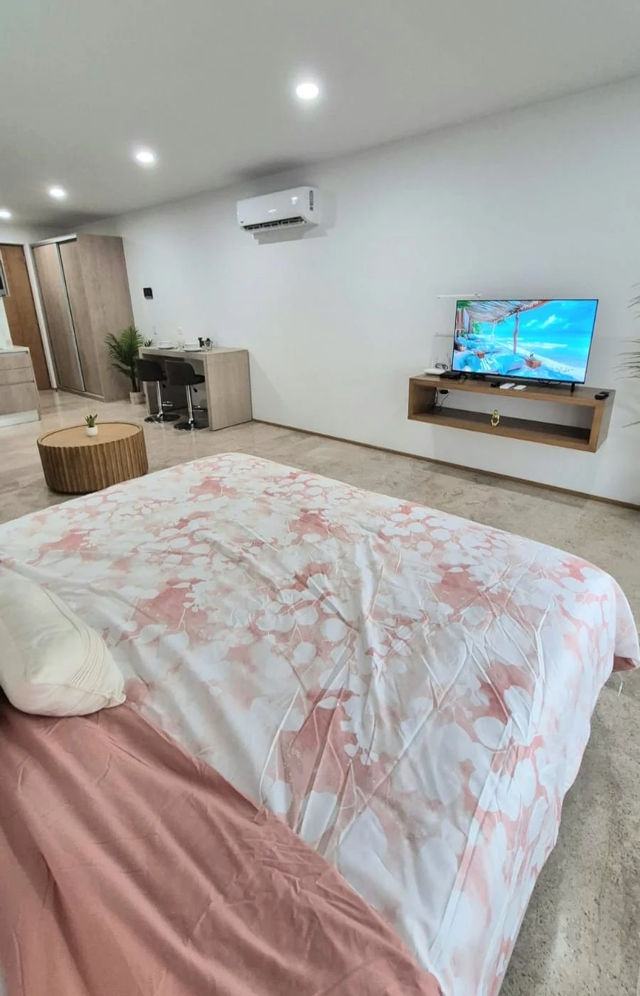 Modern Apartment for Rent in Playa del Carmen