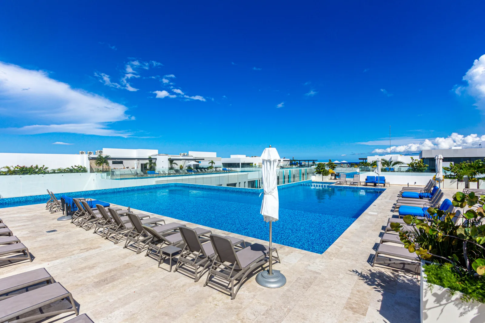 Apartment for Rent in Playacar