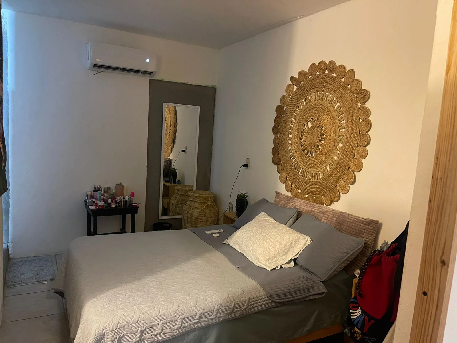 Furnished 1-Bedroom Apartment in Costa Chica