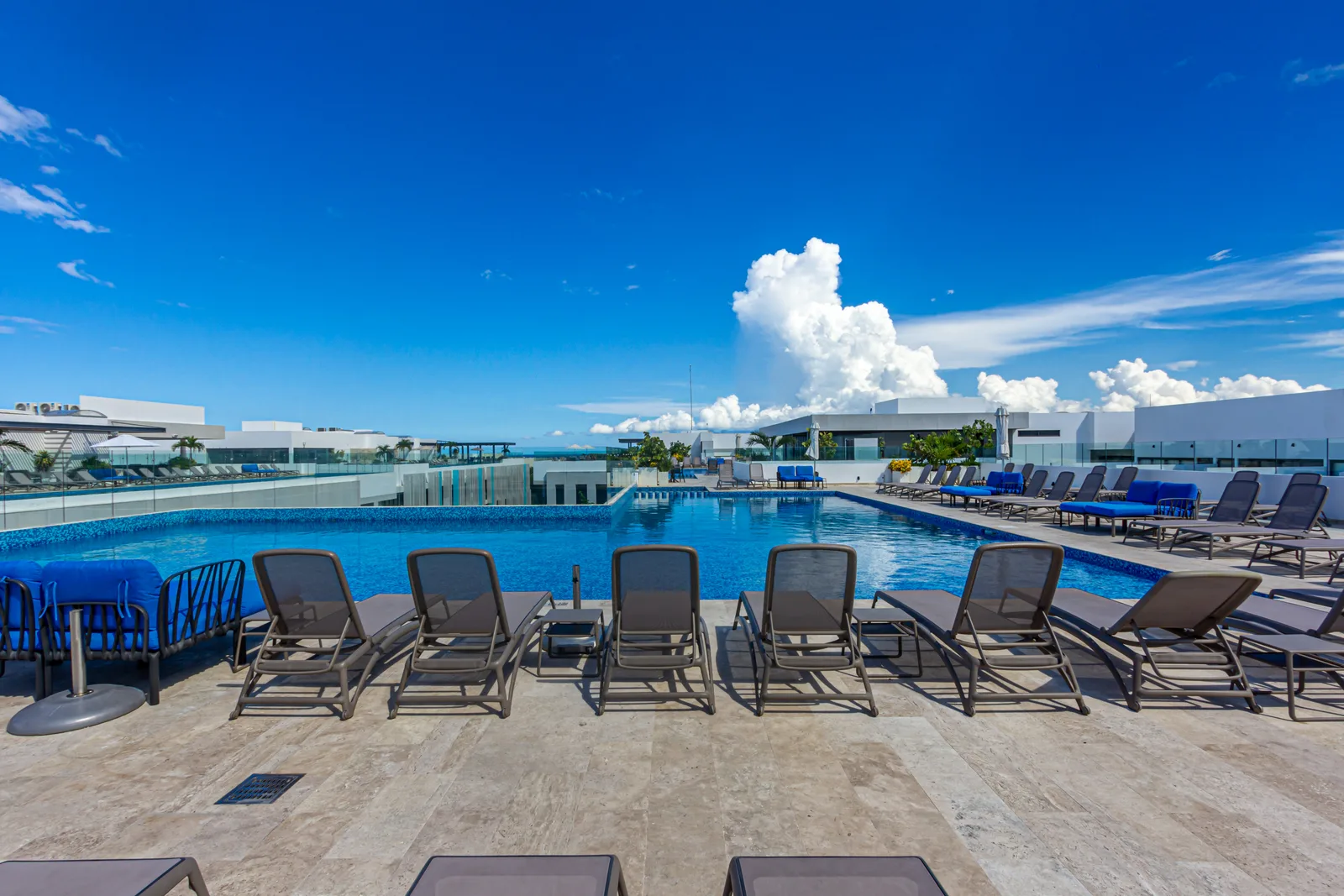 Apartment for Rent in Playacar