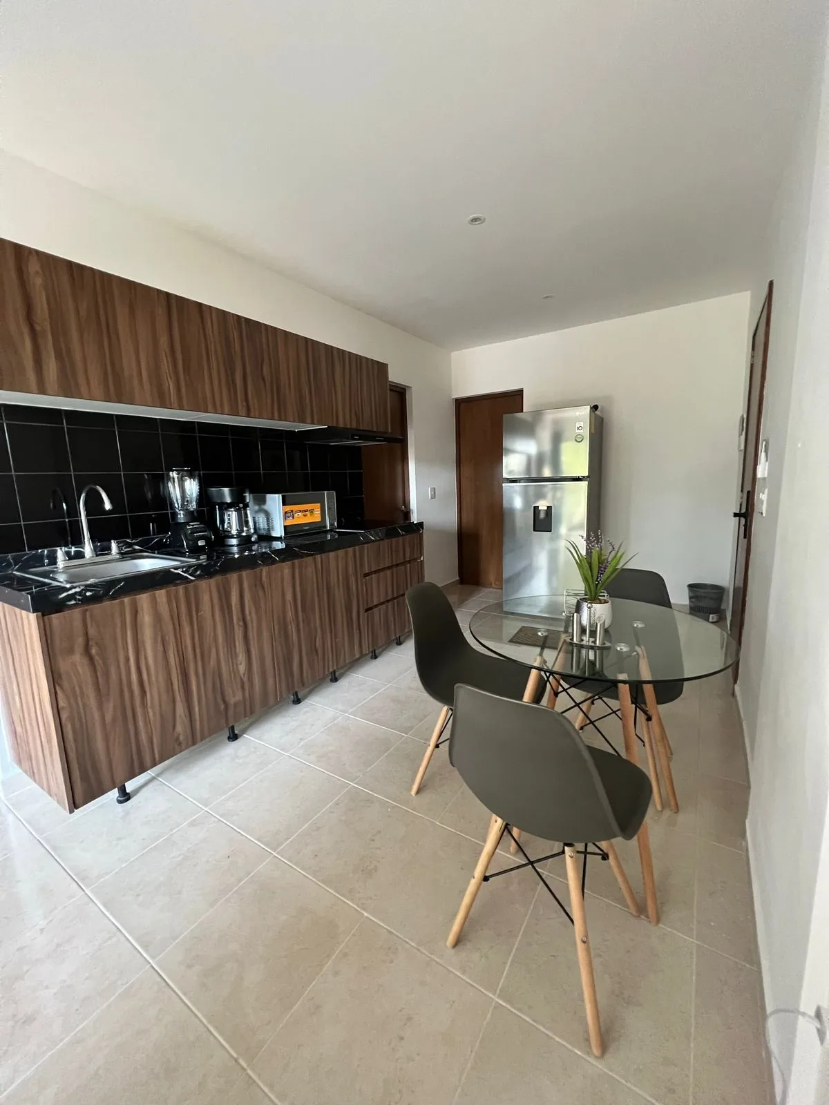 2 Bedroom Apartment Close to Centro Maya