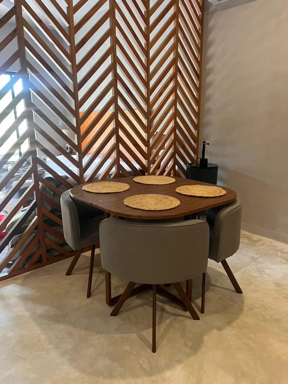 Studio Apartment in Region 15