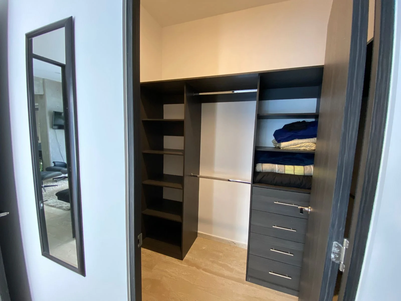 1-Bedroom Apartment in Roma Norte, Mexico City