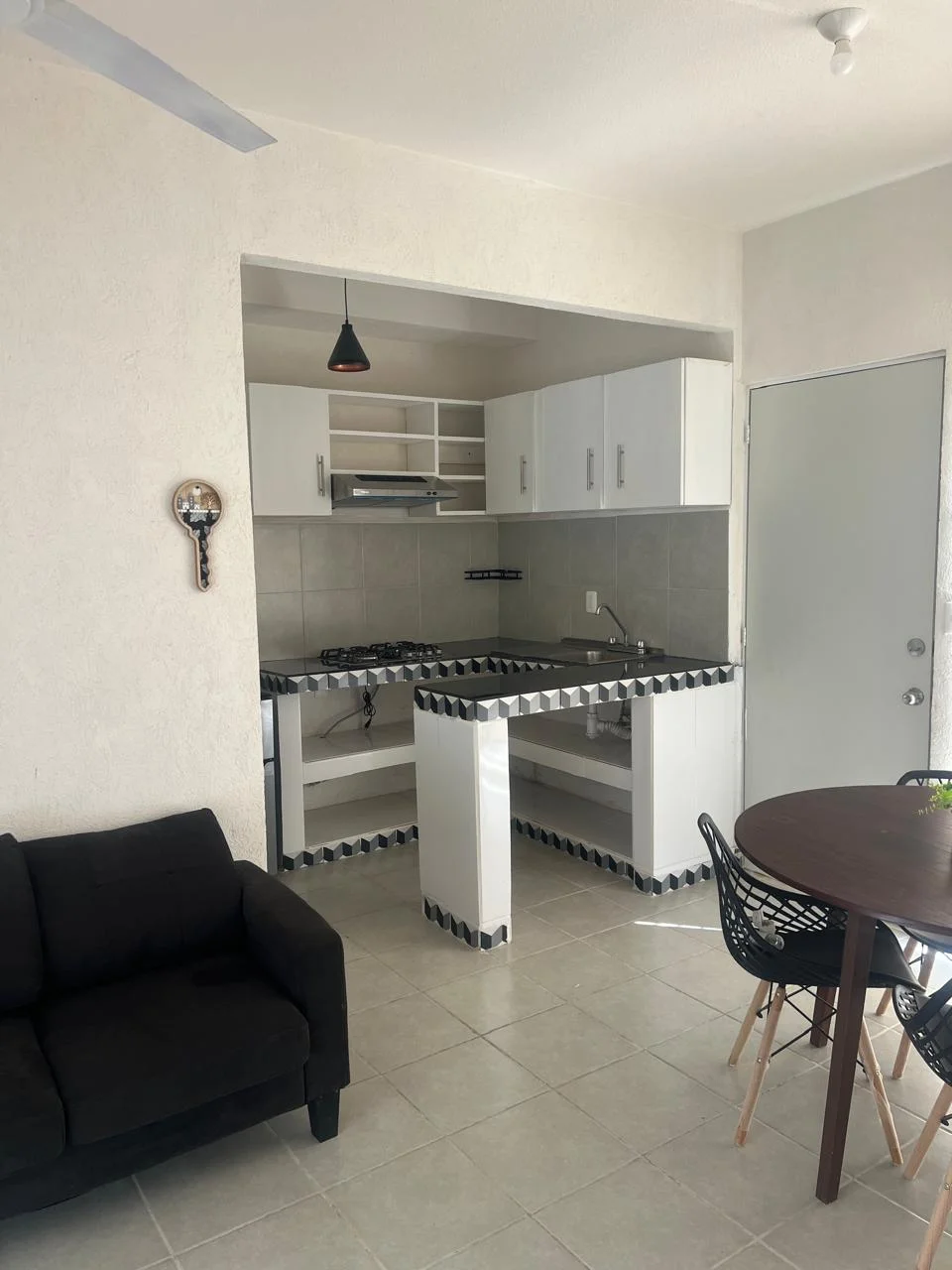 Semi-Furnished Apartment in Palmas Turquesa, Playa del Carmen