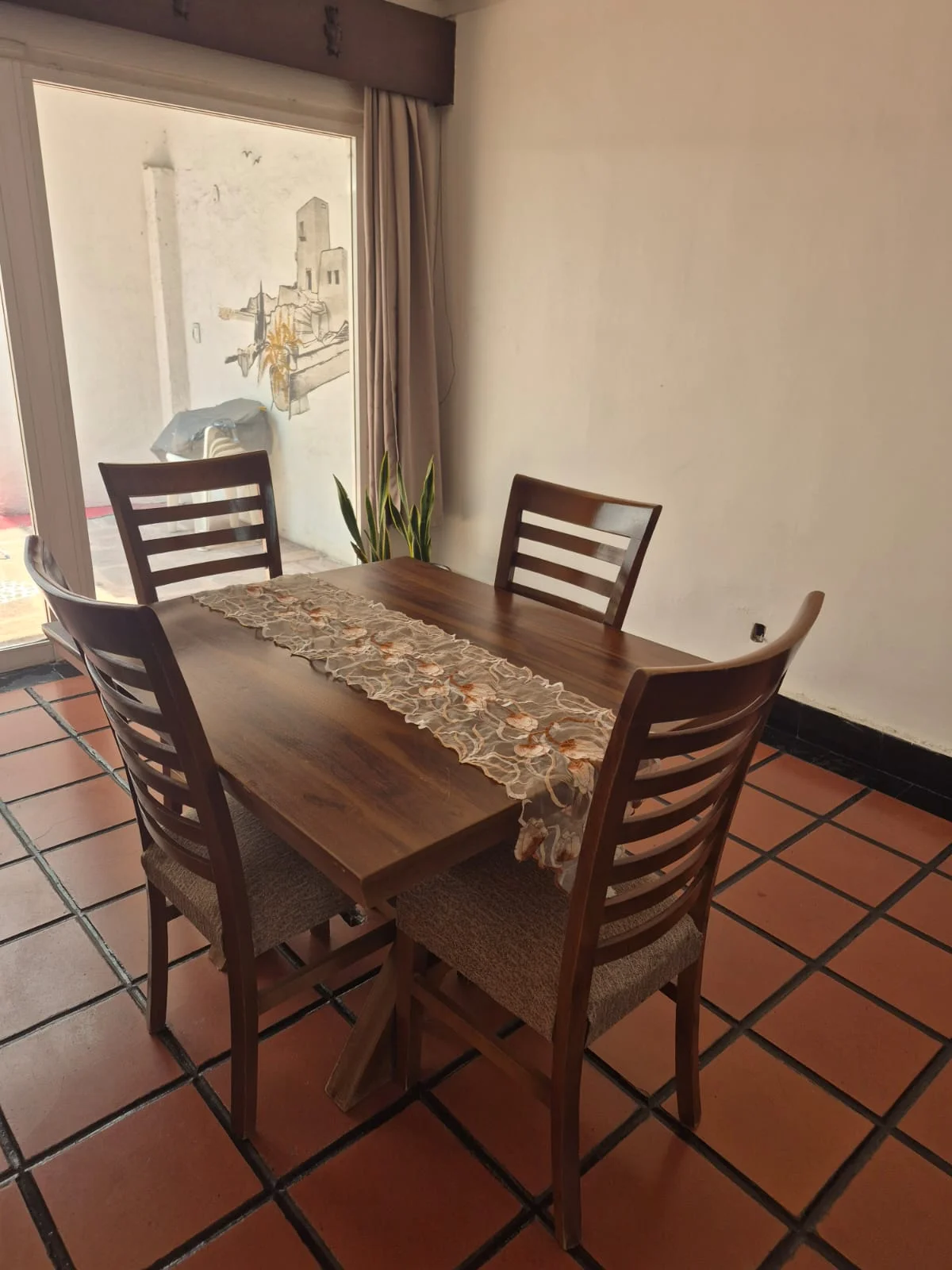 Private Room in San Miguel Chapultepec, Mexico City