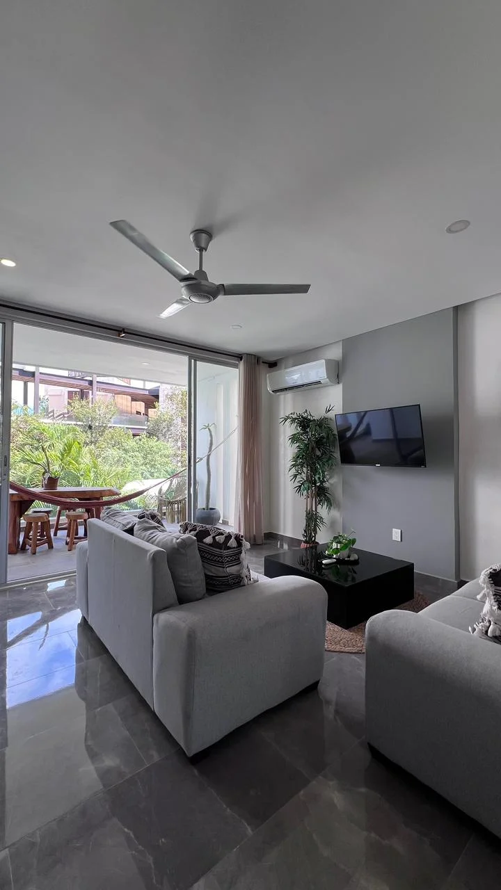 2 Bedroom Apartment in La Veleta