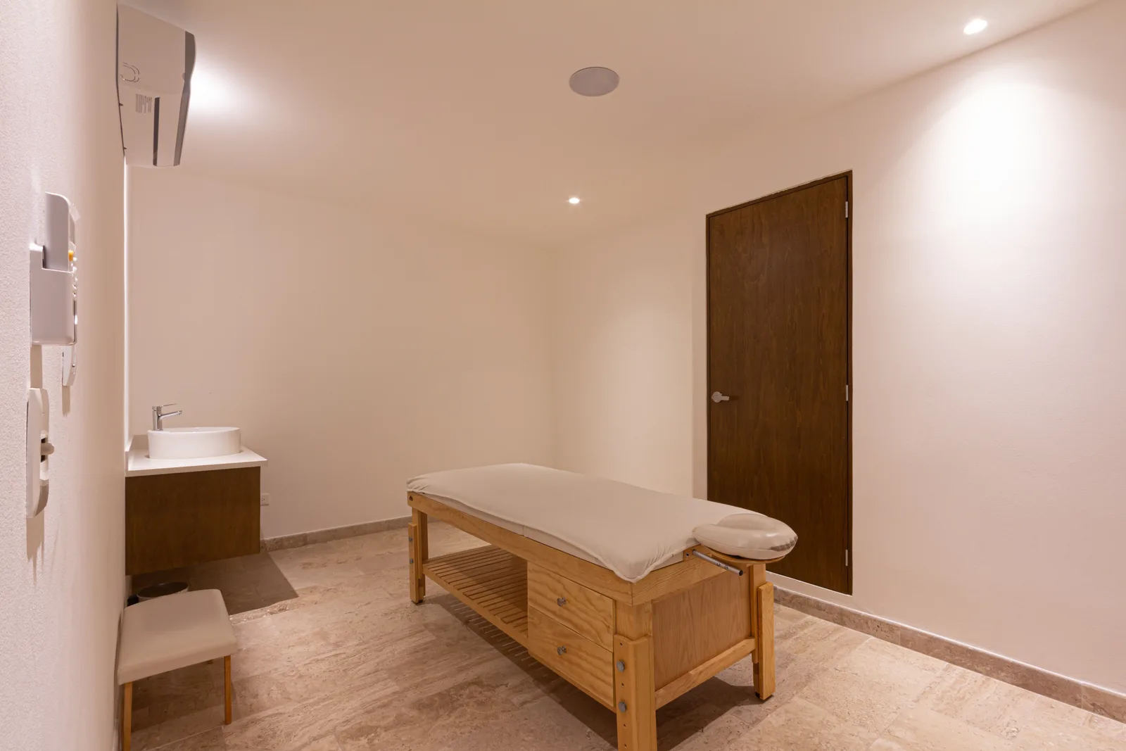 Apartment for Rent in Playacar