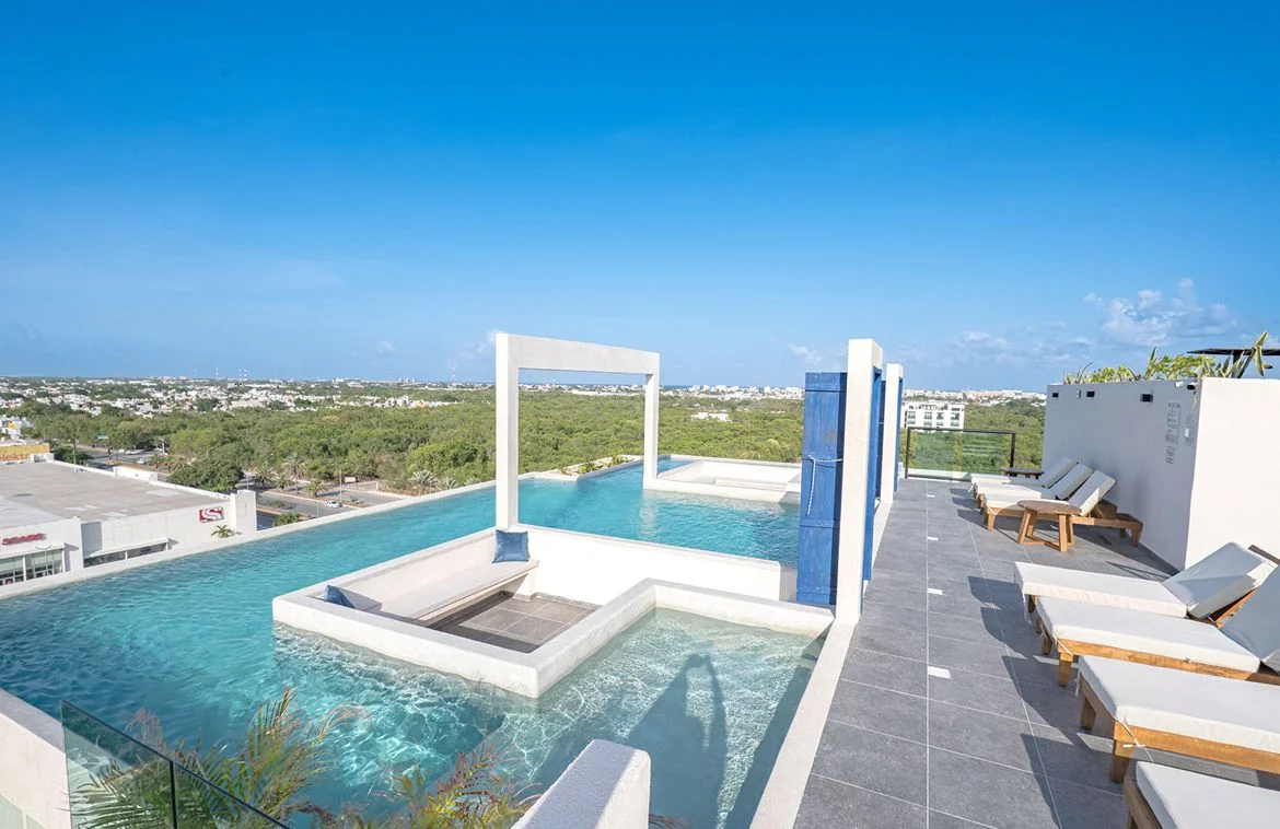 2 Bedroom Apartment in Playa del Carmen