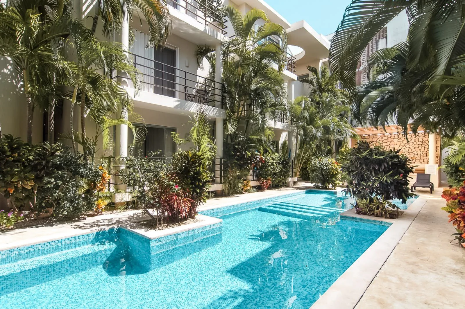 2 Bedroom Apartment for Rent in Playacar