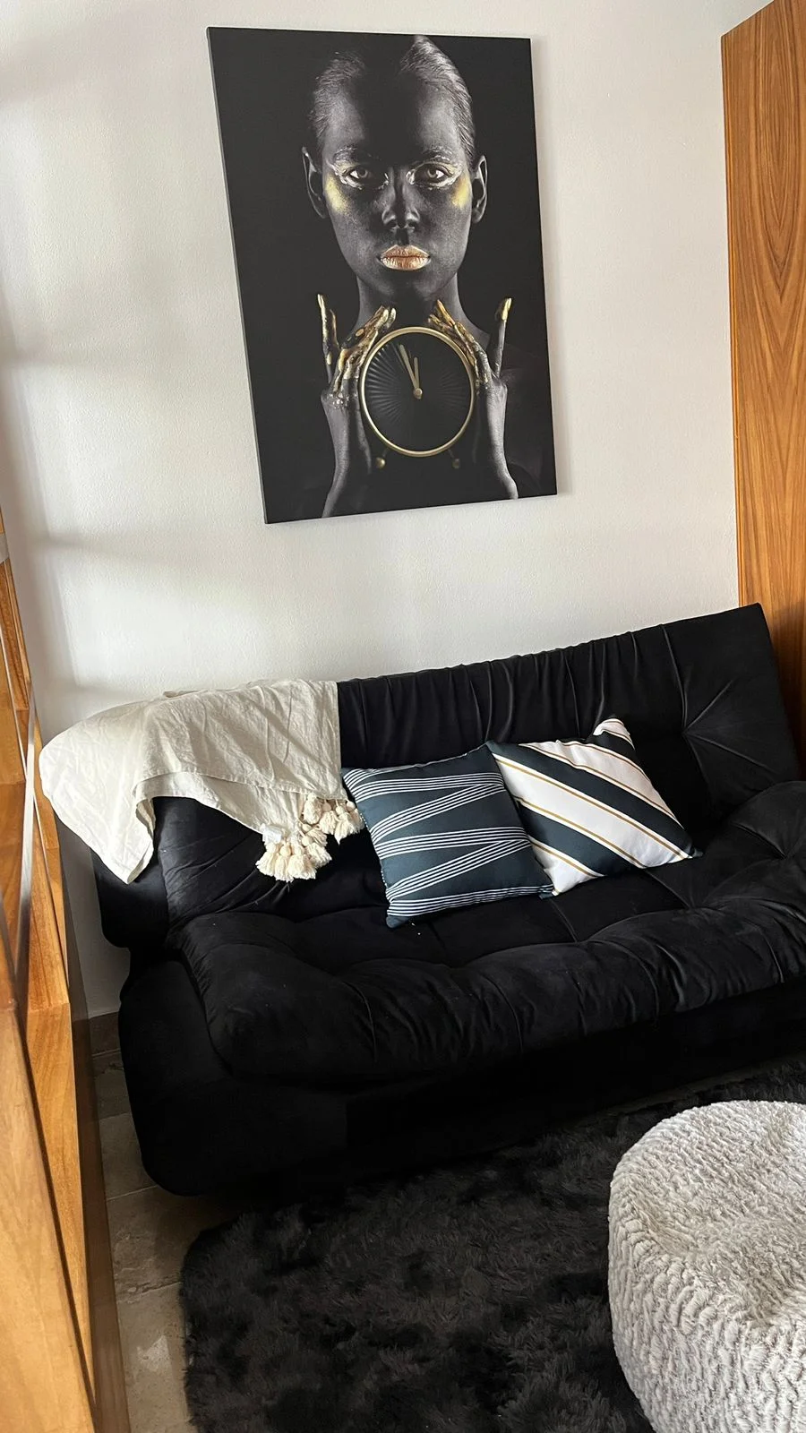 Furnished Studio Apartment for Rent on Av 20