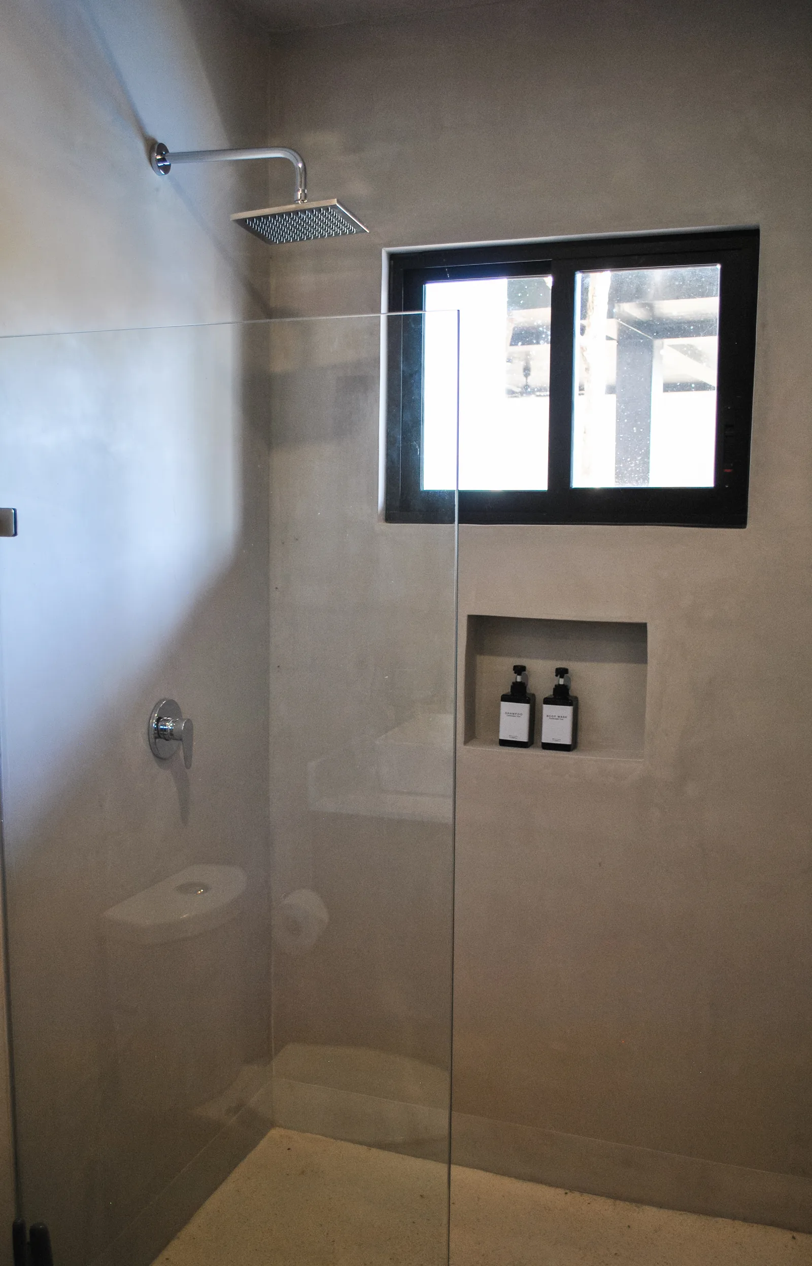 Studio Apartment in Region 15