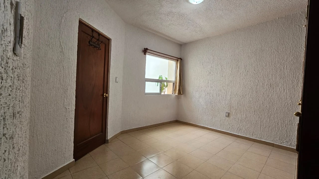 Room in Colonia Narvarte, Mexico City