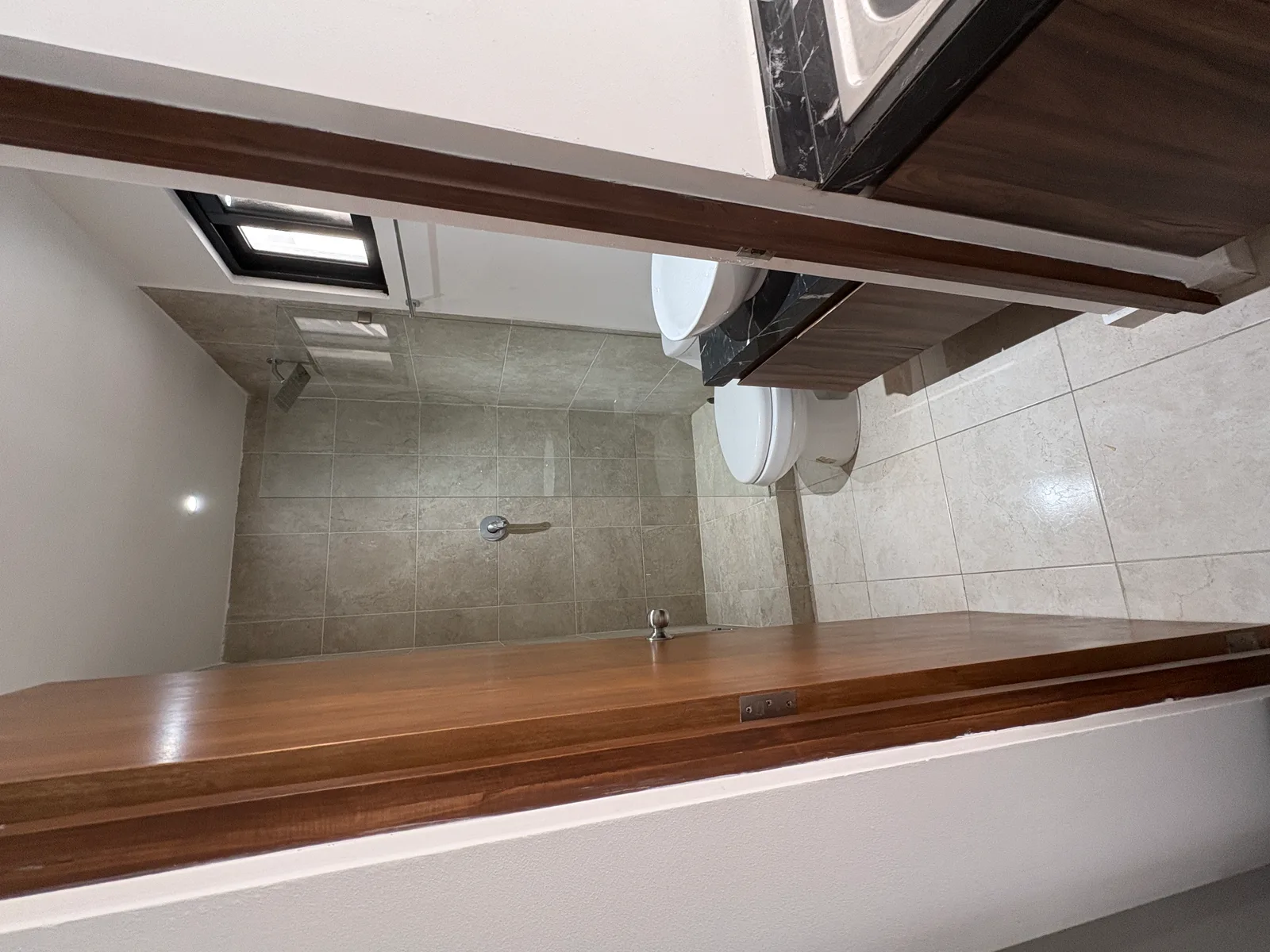 1-Bedroom Apartment in Tranquil Neighborhood