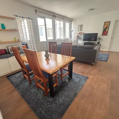 Modern Room with Workspace in Roma Norte