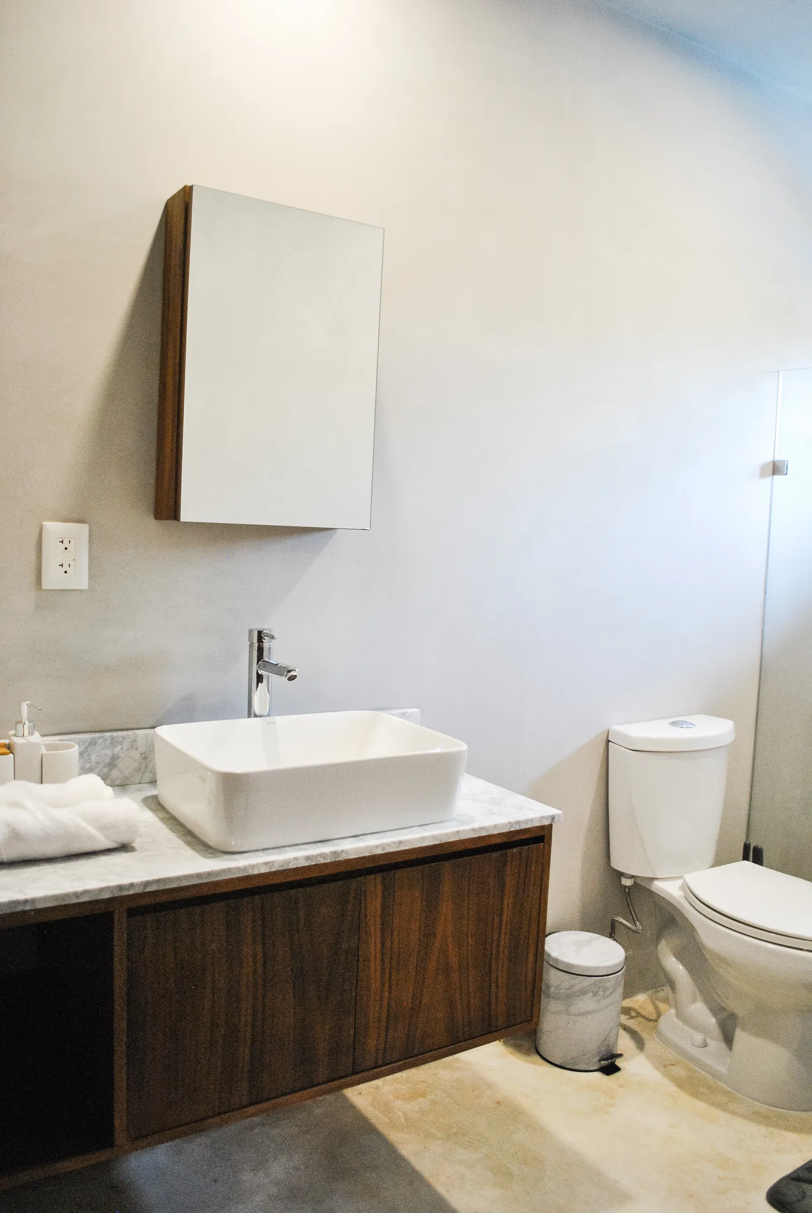 Studio Apartment in Region 15