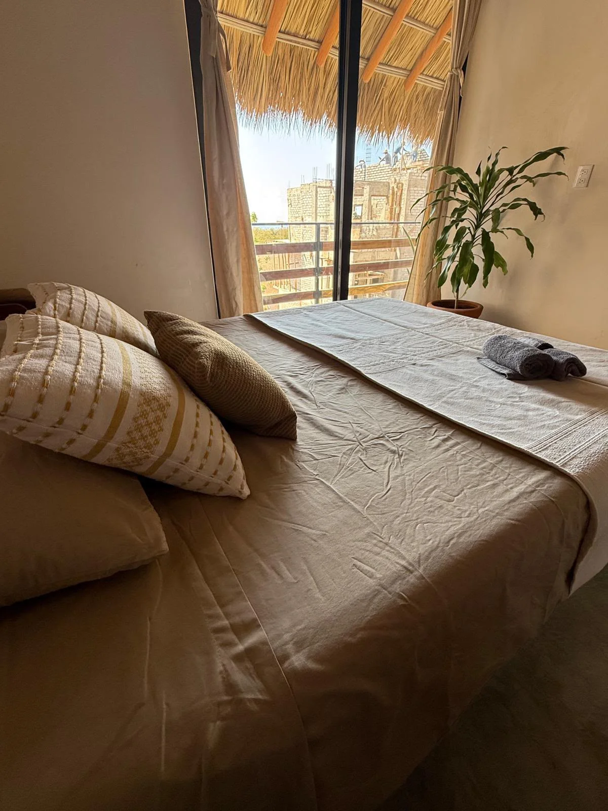 Furnished Penthouse in La Punta, Puerto Escondido