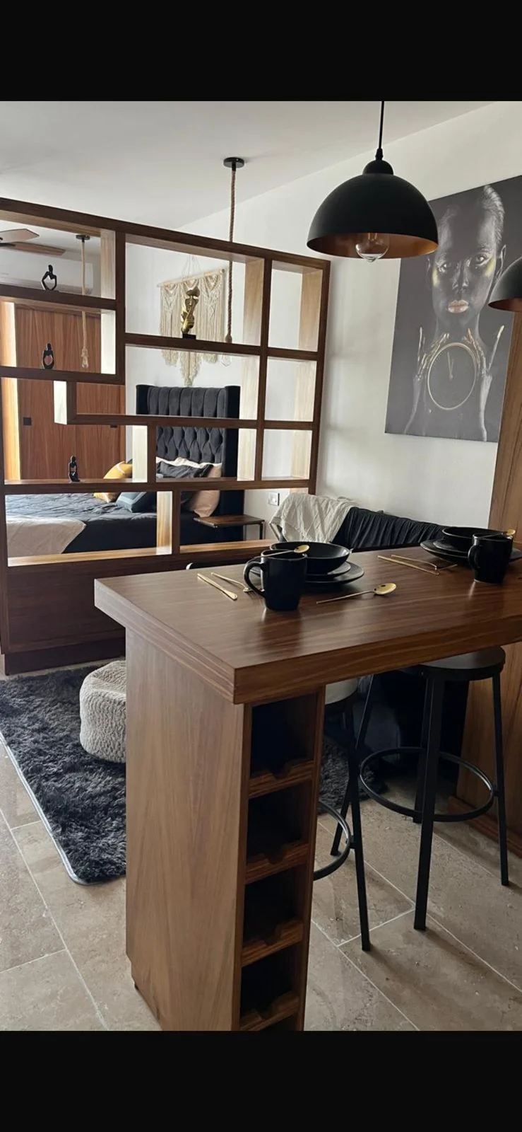 Studio Apartment for Rent on Calle 20