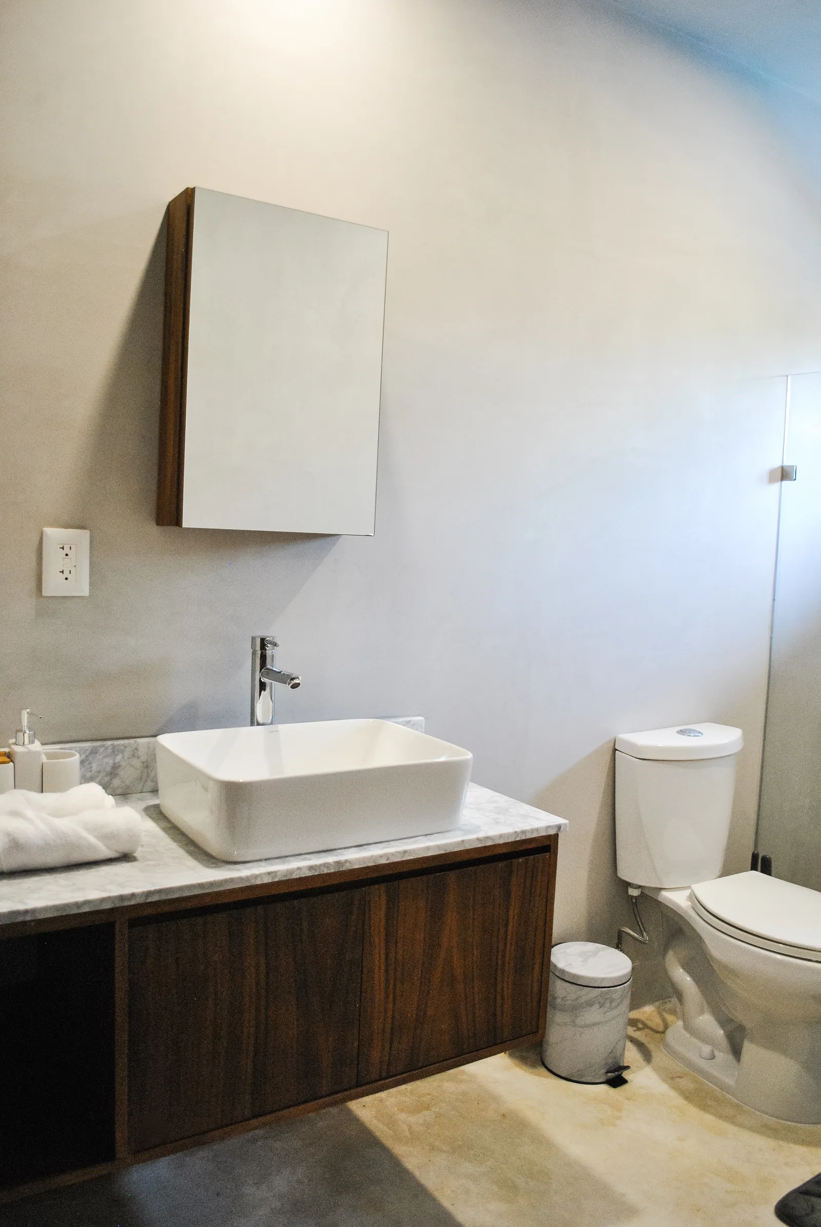Studio Apartment in Region 15