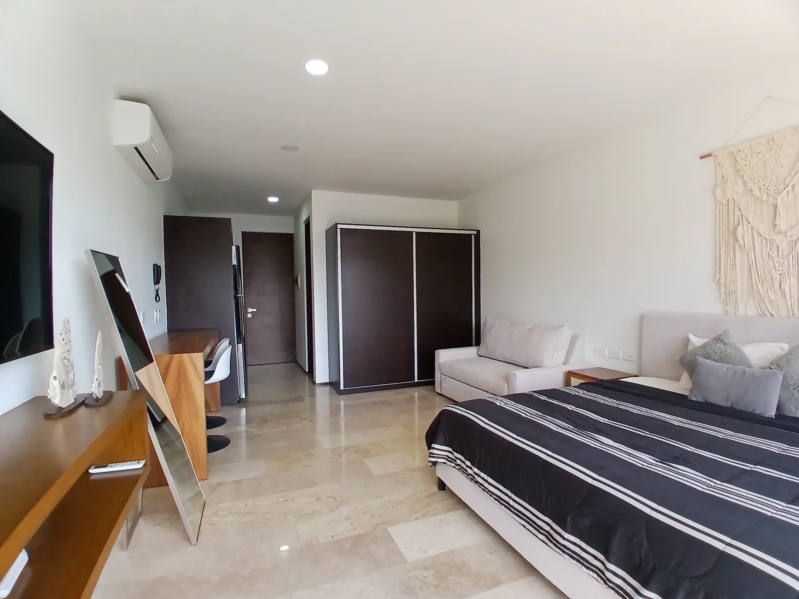 Studio Apartment in Centro